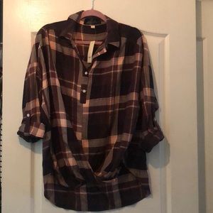 Francesca’s Wrap Flannel Shirt  Size L NWT